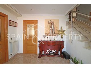 Chalet en venta en Monserrat