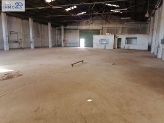 Nave industrial en alquiler en Silla