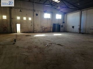 Nave industrial en alquiler en Silla