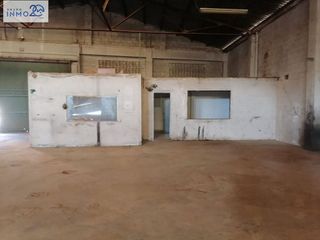 Nave industrial en alquiler en Silla