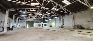 Nave industrial en alquiler en Silla