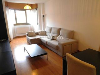 Piso en alquiler en Os Mallos - San Cristóbal en Coruña (A)