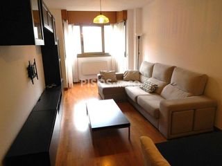 Piso en alquiler en Os Mallos - San Cristóbal en Coruña (A)