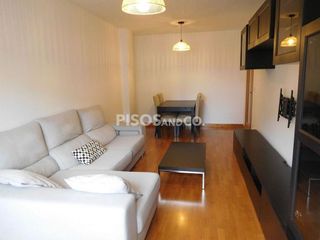 Piso en alquiler en Os Mallos - San Cristóbal en Coruña (A)