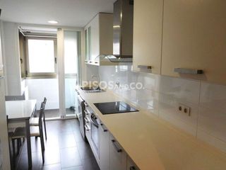 Piso en alquiler en Os Mallos - San Cristóbal en Coruña (A)