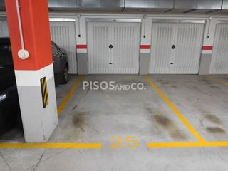 Piso en alquiler en Os Mallos - San Cristóbal en Coruña (A)
