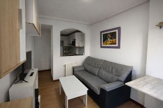 Piso en alquiler en Alisal - Cazoña - San Román en Santander