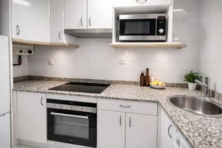 Piso en alquiler en Alisal - Cazoña - San Román en Santander