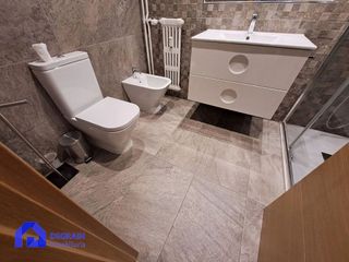 Piso en alquiler en Auditorio - Parque Invierno en Oviedo