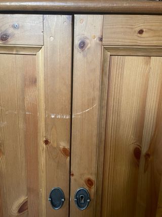 Vetrina in legno e vetro