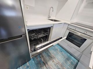 Piso en venta en La Carihuela en Torremolinos