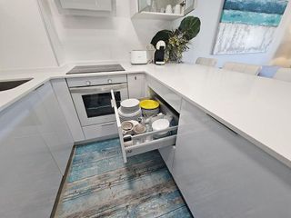 Piso en venta en La Carihuela en Torremolinos