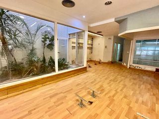 Local comercial en venta en Benetússer