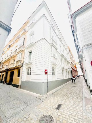 Piso en venta en Centro Histórico - Plaza España en Cádiz
