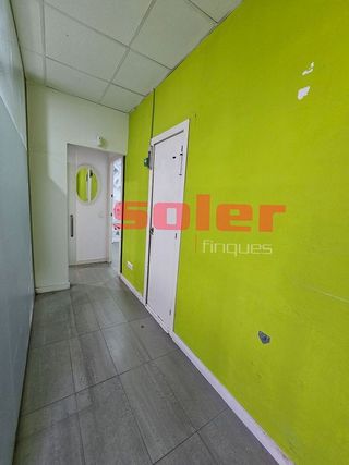 Local comercial en alquiler en Centre - Estació en Sant Cugat del Vallès