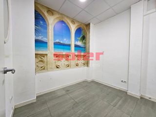 Local comercial en alquiler en Centre - Estació en Sant Cugat del Vallès