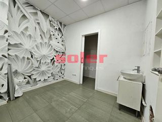 Local comercial en alquiler en Centre - Estació en Sant Cugat del Vallès