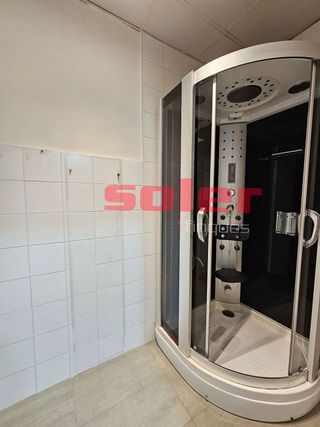 Local comercial en alquiler en Centre - Estació en Sant Cugat del Vallès