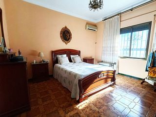 Casa adosada en venta en Villanueva del Ariscal