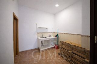 Local comercial en alquiler en Tomelloso