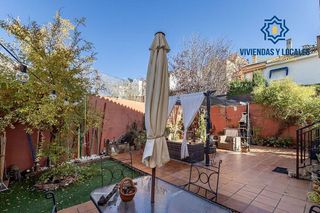 Chalet en venta en Huétor Vega