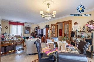 Chalet en venta en Huétor Vega