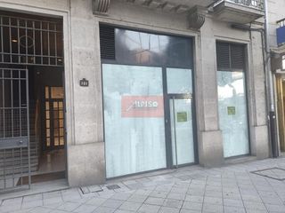 Local comercial en alquiler en Centro en Ourense