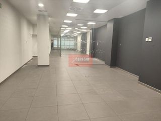 Local comercial en alquiler en Centro en Ourense