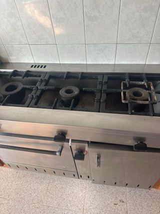 Cocina de gas antigua