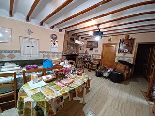 Casa rural en venta en Roda (La)