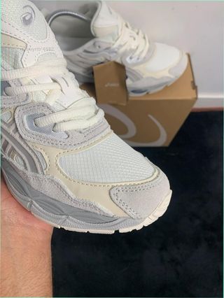 Asics Gel NYC Talla 41.5