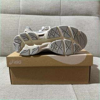 Asics Gel NYC Talla 43.5 Gris Blanco