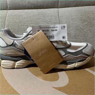 Asics Gel NYC Talla 43.5 Gris Blanco