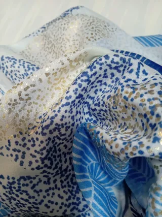 Foulard fantasia blu e oro