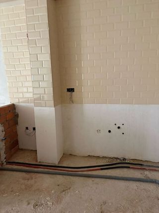 Edificio en venta en La Pola Siero en Siero