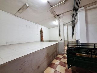 Local comercial en venta en Carcaixent