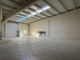 Nave industrial en alquiler en El Campillo - Polígono Cantabria en Logroño