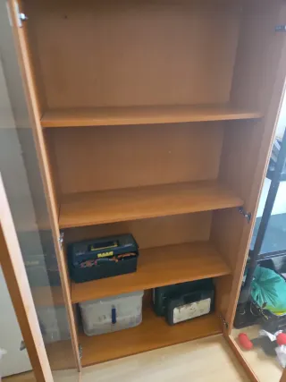 Vitrina expositora madera y cristal