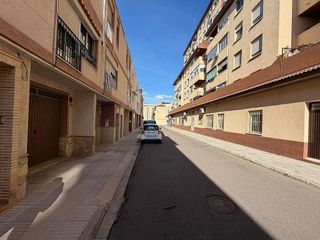 Garaje en venta en L'Alquenència en Alzira