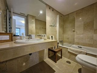 Piso en venta en Lomas de Marbella Club - Puente Romano en Marbella