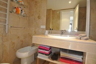 Piso en venta en Lomas de Marbella Club - Puente Romano en Marbella