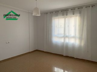 Piso en alquiler en Aspe