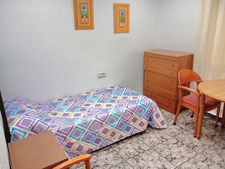 Piso en venta en Carrús Est - Camí dels Magros en Elche