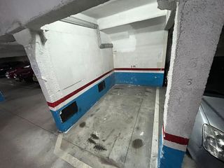 Garaje en venta en Riu en Santa Coloma de Gramanet