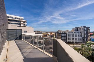 Ático en venta en Nueva Andalucía en Almería