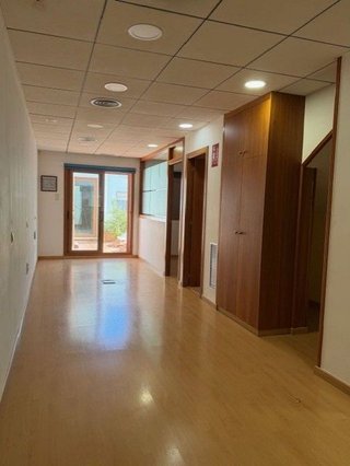 Oficina en alquiler en Centre Vila en Vilanova i La Geltrú