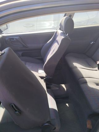 polo volkswaguen 2000 precio no negociable !!!