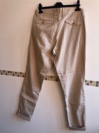 Pantalón beige