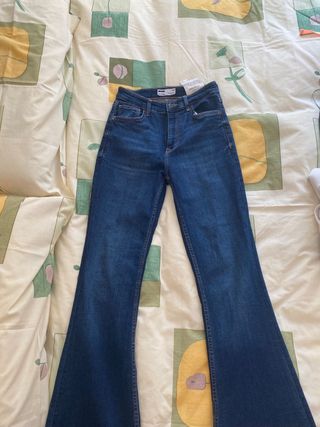 Pantalón campana azul talla 36