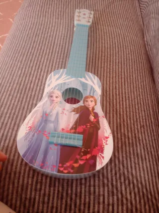Guitarra Juguete Frozen Cuerdas Funcionales